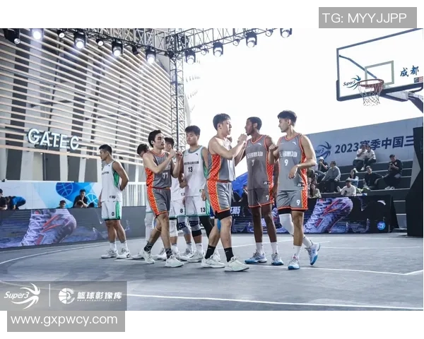 昔日恩怨再度爆发 篮球八卦揭露老队友重逢时的激烈对决